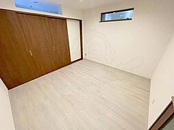 クレスト高安町南 2階1DKのリビング/ダイニング