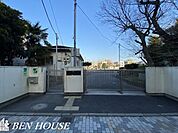川崎市立浅田小学校 徒歩2分。教育施設が近くに整った、子育て世帯も安心の住環境です。 140m
