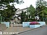 周辺：川崎市立菅生中学校 徒歩10分。 780m