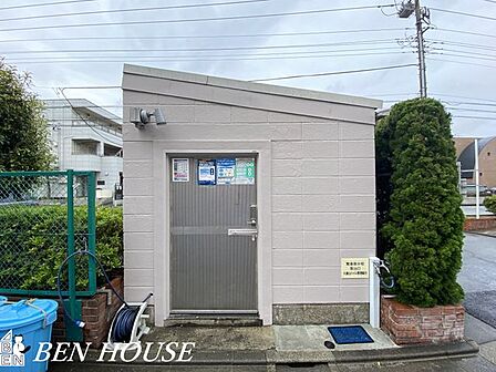 大倉山ハイム2号棟-ゴミ置き場