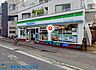 周辺：ファミリーマートアスロード小田栄店 徒歩5分。時間がない時にさっと寄れて便利なコンビニ。 390m