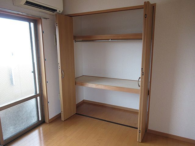 収納(別部屋参考写真)