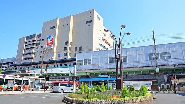 亀有駅(JR 常磐線) 徒歩16分。 1210m