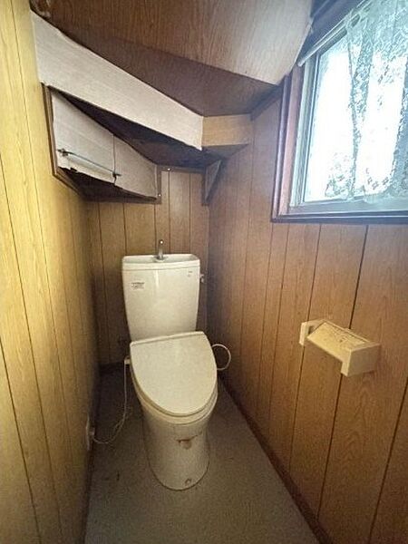 トイレを拡大表示