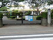 昭島市立富士見丘小学校まで約810m