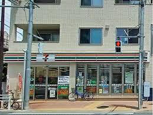セブンイレブン...
