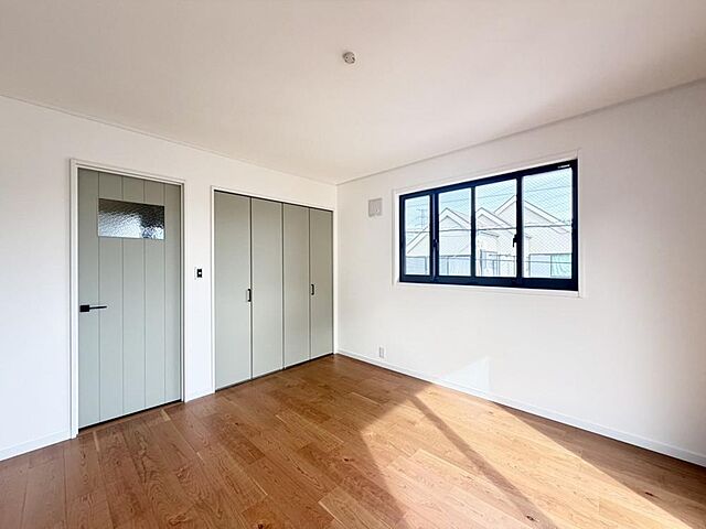 寝室 府中市四谷4丁目