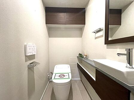 使用後すぐに手を洗うことができ、衛生的なトイレです。