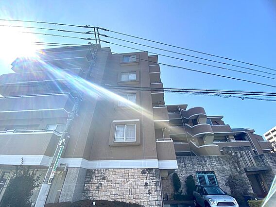 交通量や駅まで...