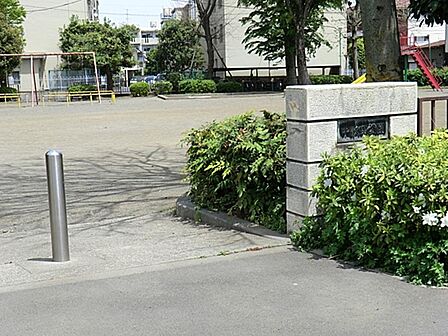 散田公園まで約589m