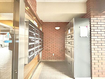 住戸内の設備や、管理形態、駐輪場の空き状況など、詳細はお気軽にお問い合わせください。