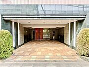 利便性の高い駅近のマンションです。大切なペットと一緒に暮らせます(規約制限有)。