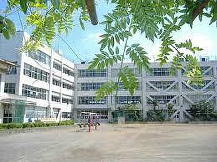立川市立第二小学校まで約606m