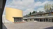 多摩市立多摩第一小学校まで約1067m
