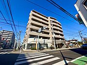 「新川通り」バス停まで徒歩2分！バス乗車13分でJR中央線「三鷹」駅へアクセス可能です。