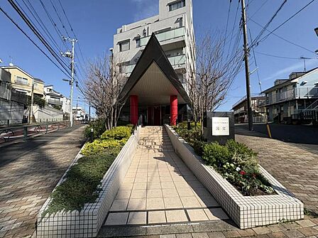メリットもデメリットも丁寧にご説明させていただきますので、どうぞ安心してご相談ください。