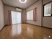 写真と現地では、大きさ・広さの感覚が違います。是非、ご自身の目で確かめてください。CG加工有
