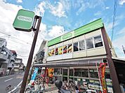 ミニコープ西荻店まで約747m