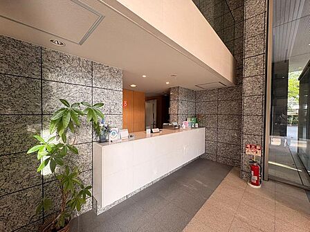 住戸内の設備や、管理形態、駐輪場の空き状況など、詳細はお気軽にお問い合わせください。