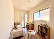 テレワークなどの作業部屋や家事室、子供部屋としても便利なお部屋です。※バーチャル加工を施しています。