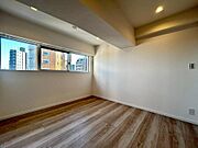 テレワークなどの作業部屋や家事室、子供部屋としても便利なお部屋です。