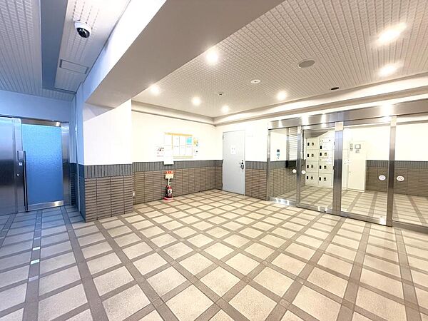 エントランスを拡大表示