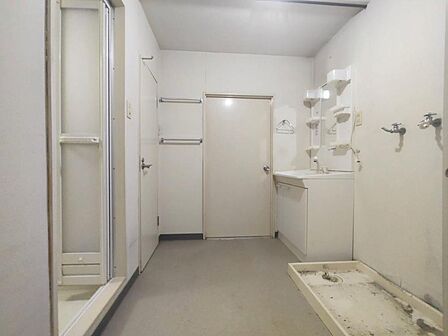 各水まわり設備、動線など、ぜひ現地にて実際に見て、触ってご確認ください。