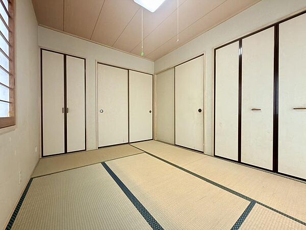 寝室を拡大表示