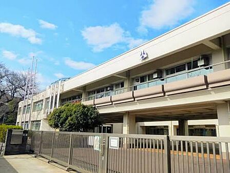 東京都立小金井北高校まで約306m