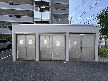 住戸内の設備や、管理形態、駐輪場の空き状況など、詳細はお気軽にお問い合わせください。