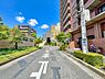 周辺：【周辺写真】周辺の買い物施設、教育施設などの情報もご案内させていただきます。