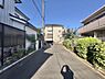 外観：設計士の想いが詰まった、工夫ある住まいです。ご家族皆様揃って、ぜひご見学ください。