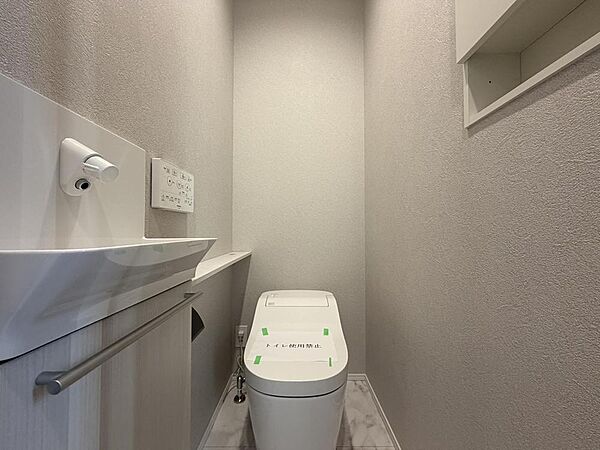 トイレを拡大表示