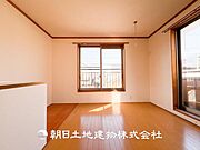 【居室】趣味・感性で個性的に飾って頂けるようシンプルに仕上げてあります。