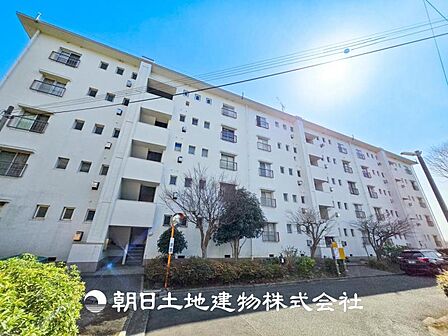 【外観写真】表現された空間はたくさんの光を浴び、風を感じ、暮らしの時間を豊かにしてくれます。