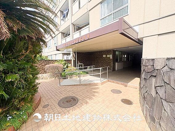 外観も管理の行...