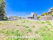 建築条件なしの売地ですのでお好きなハウスメーカーにて建築が可能です。