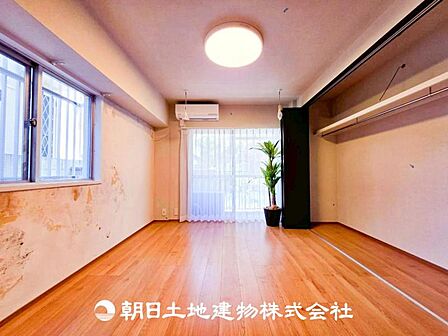【リビング】何気なく過ぎる時でさえも上質なひと時となる快適な空間を目指しております。