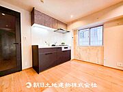 【キッチン】毎日使う場所だからこそ、ストレスなく使えて、スムーズな家事ができる空間になっております。