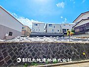 建築条件なしの売地につきお好きなハウスメーカーにて建築可能です。