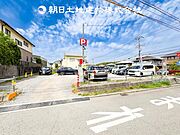 【現地写真】表現された空間はたくさんの光を浴び、風を感じ、暮らしの時間を豊かにしてくれます。