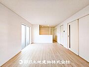 【リビング】何気なく過ぎる時でさえも上質なひと時となる快適な空間を目指しております。