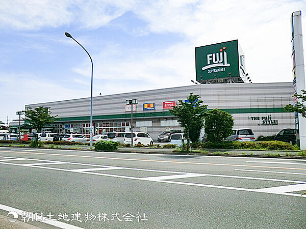 周辺を拡大表示