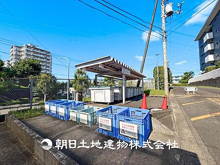 趣味・感性で個性的に飾って頂けるようシンプルに仕上げてあります。