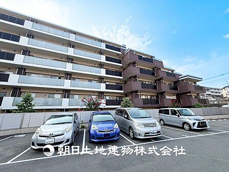毎日使う場所だからこそ、ストレスなく使えて、スムーズな家事ができる空間になっております。