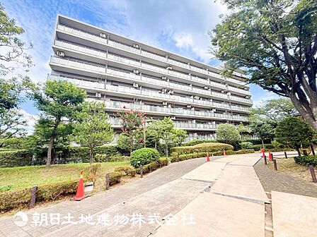 快適な日常を支える機能性と強さがひとつになった自慢のキッチンです。
