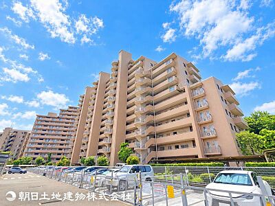 外観:【外観写真】表現された空間はたくさんの光を浴び、風を感じ、暮らしの時間を豊かにしてくれます。 外観:【外観写真】表現された空間はたくさんの光を浴び、風を感じ、暮らしの時間を豊かにしてくれます。