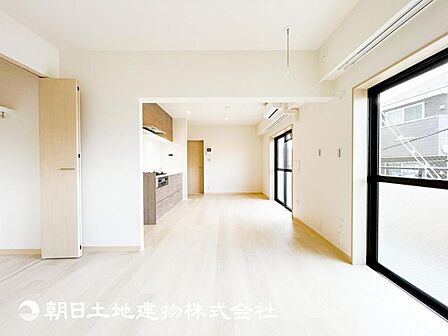 【リビング】リビングで家族との時間、自分の時間を大切にできる空間を作りました。