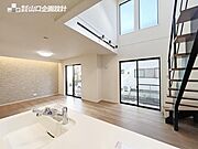 【ご参考まで！弊社建築施工例/吹抜けLDK】建築プランにお役立てください※条件付き売地ではありません。