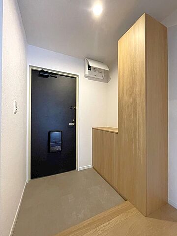 玄関 エルグランデ黄金 3階/-